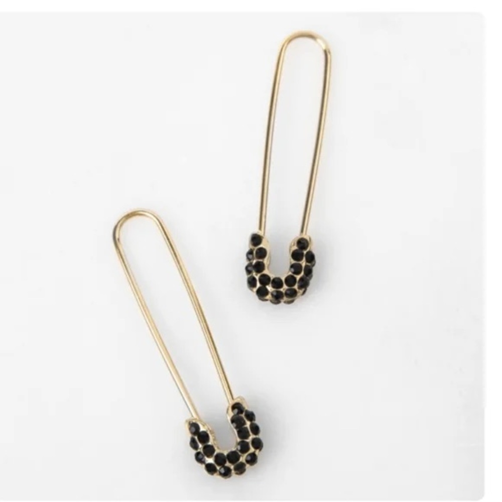 ❄️ Plunder | Leigha Earrings Safety Pin Gold/Black